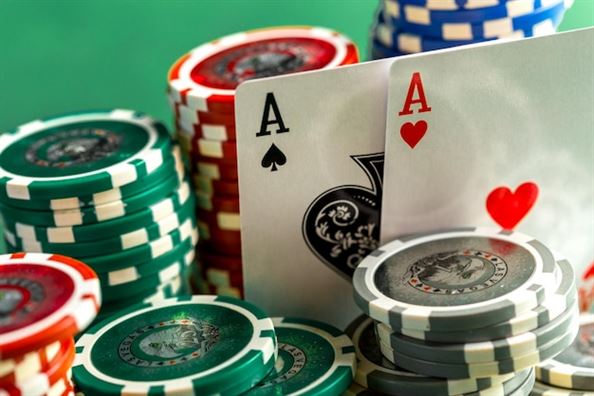 Como se Tornar um Especialista em Omaha Poker?